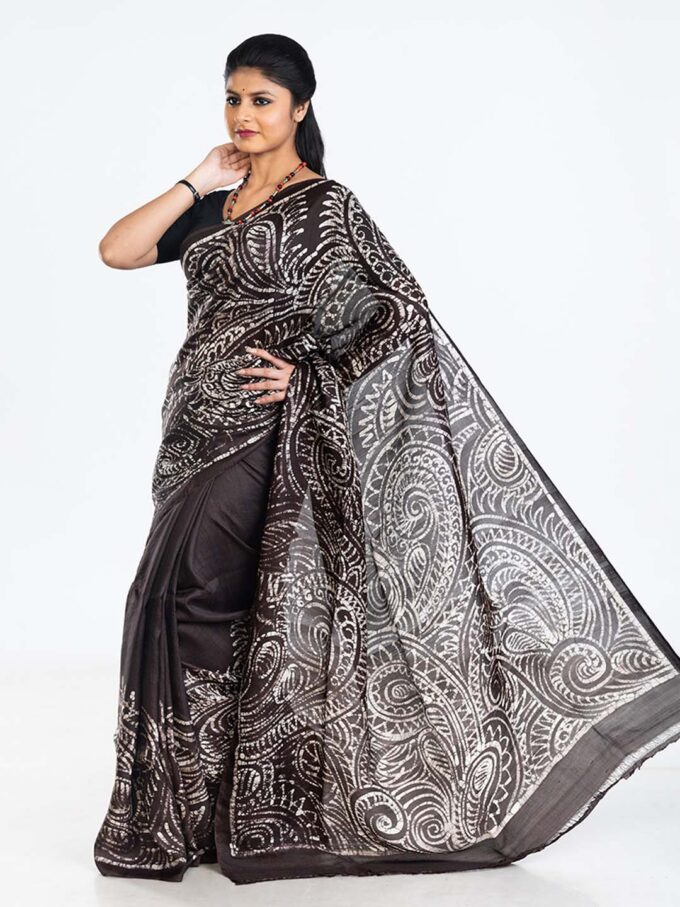 Black Batik Tussar Saree With White Alpana