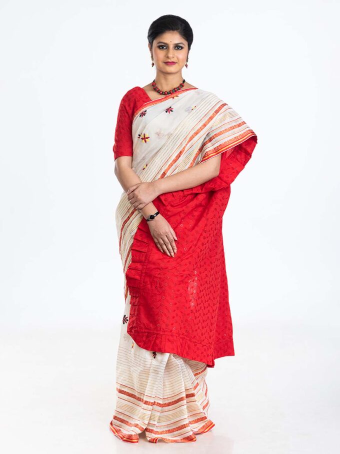 White & Red Handloom Cotton Saree with Kantha