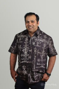 Style the Pujos: Men’s Batik Shirts for a Festive Twist