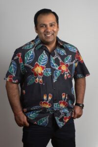 Style the Pujos: Men’s Batik Shirts for a Festive Twist